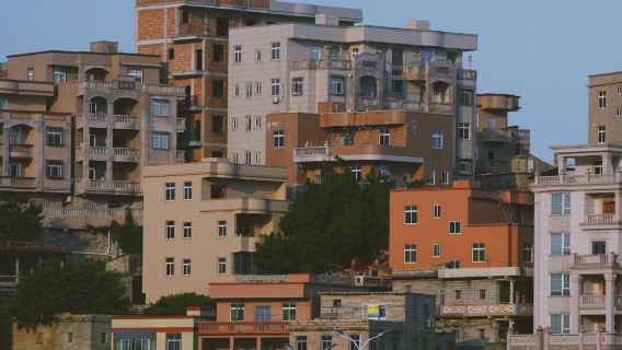 Fuzhou, Fujian - Servizi completi: guida dal vivo/traduzione commerciale/guida/accompagnatore locale. Disponibile in cinese! inglese! russo! francese! Altre lingue su richiesta, si prega di consultare prima dell'ordine per abbinamento su misura.