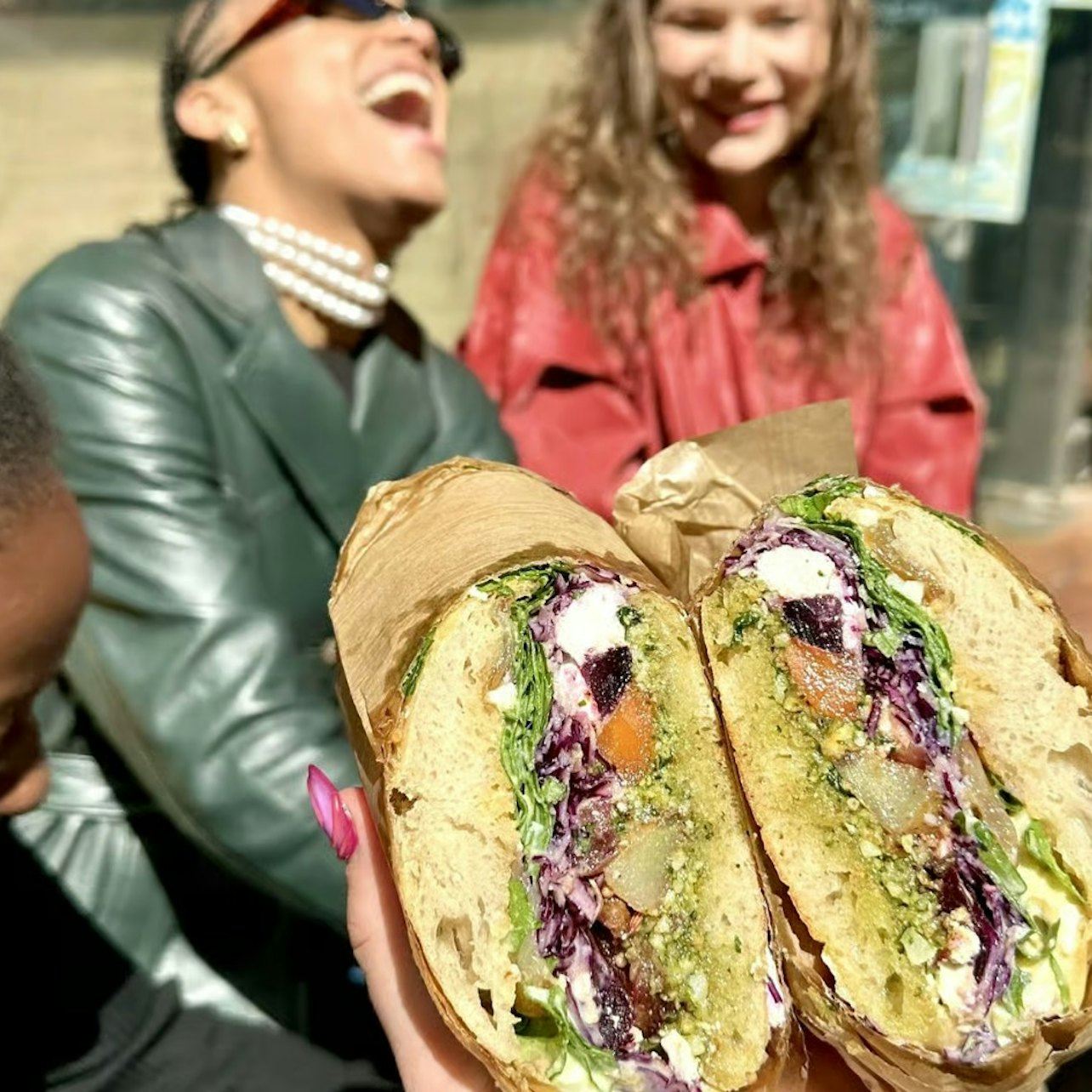 Marseille: Cours Julien Guided Food Tour