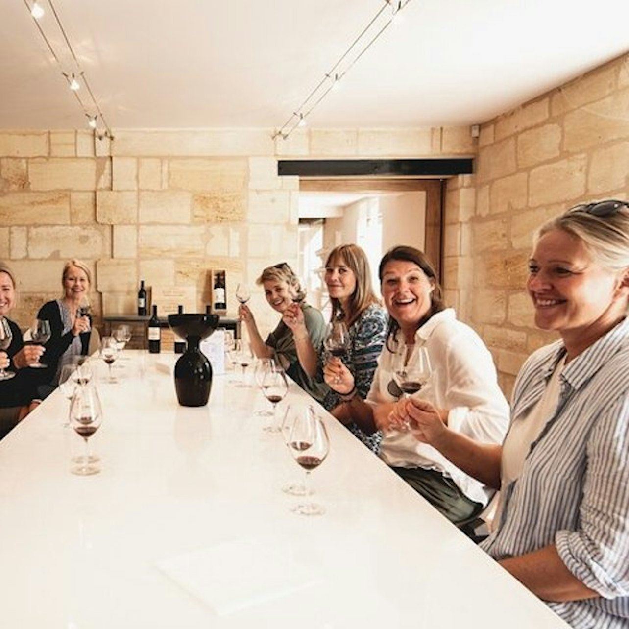 Saint-Emilion: Tour Guidato di Degustazione Vini + Pranzo