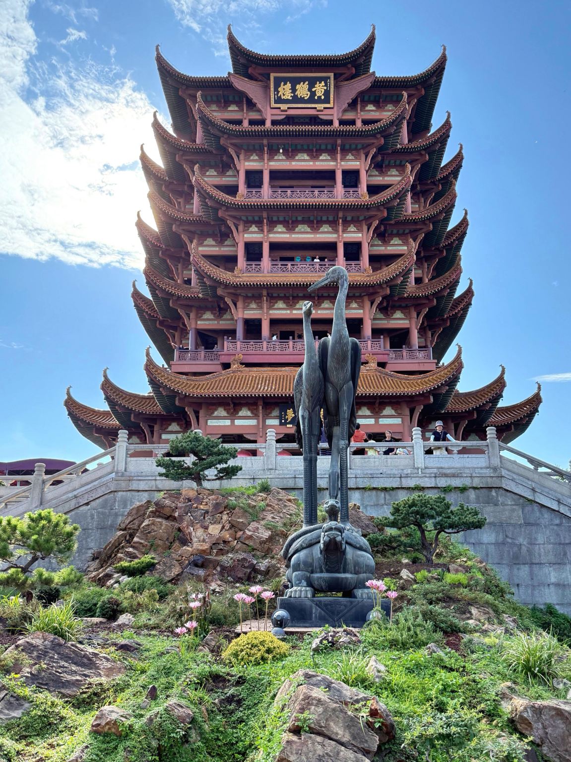 Tagesausflug zum Hubei Provinzmuseum, Qingchuan Pavillon, Guiyuan-Tempel und Kranichpagode in Wuhan mit chinesischem und englischem Service