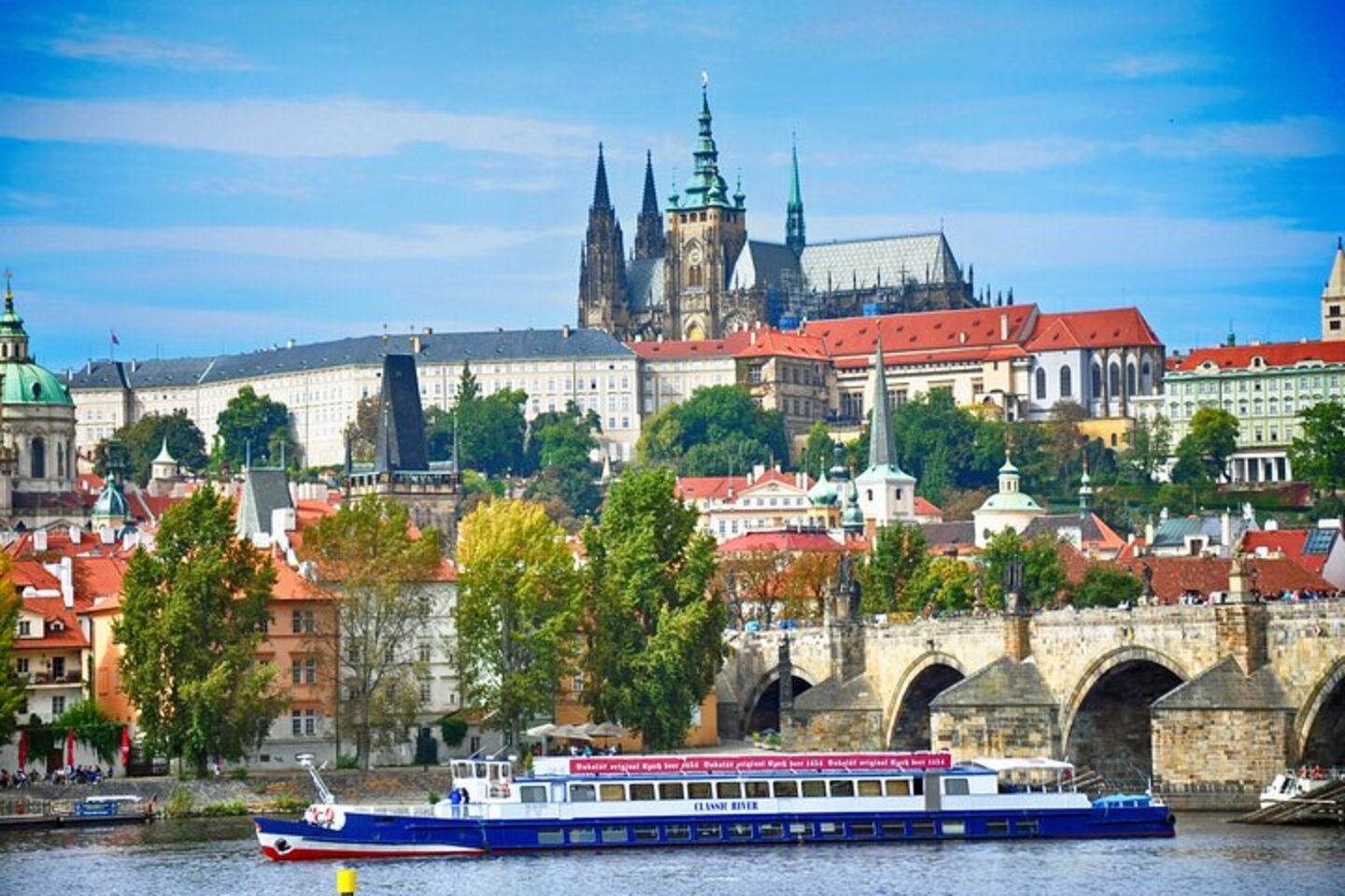 Prague Castle + Old Town + Prague Jewish Quarter Half-Day Tour|Includes Vltava River cruise