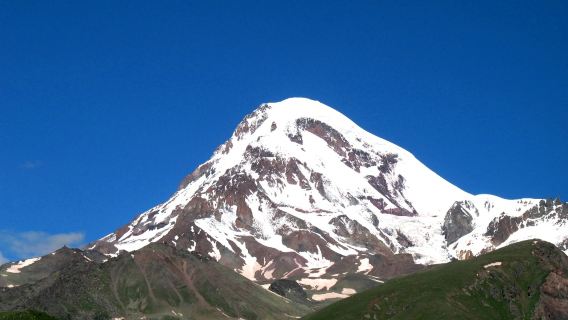 Private charter for a 1-day tour to Gergeti Trinity Church and Mt Kazbek in Georgia