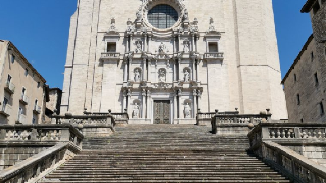 1-day tour to Girona Cathedral, Muralles de Tossa de Mar, Tossa de Mar Viewpoint, and Botanical Garden