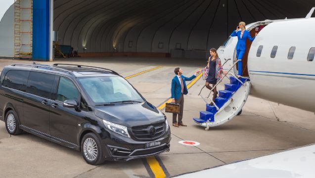 Premium private charter: Customize your 1-day tour or multi-day tour in Budapest, Hungary with point-to-point transfers | Mercedes business car/Chinese-speaking driver + licensed guide service throughout
