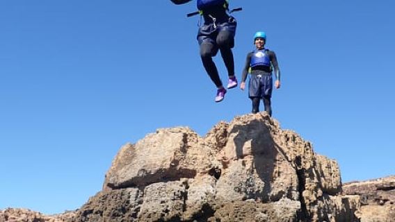 Sagres: Coasteering - Swimming, Cliff Jump & Rock Climbing