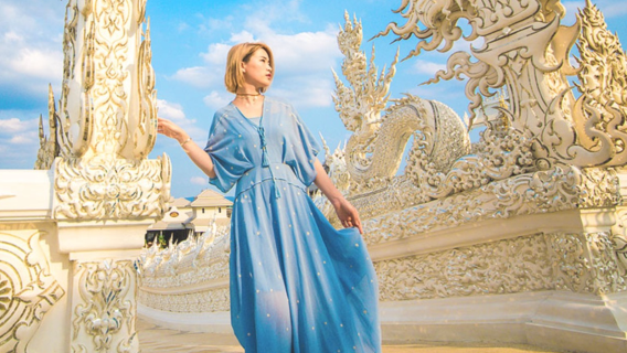 Dagsutflykt från Chiang Mai: Mueang Chiang Rai District – Svarta, vita och blå templet, kinesisk/engelsk guide, måltid + transfer + inträdesbiljetter, grupp på 12 personer