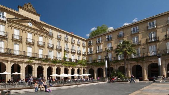 Bilbao: Exclusive Private Walking Tour