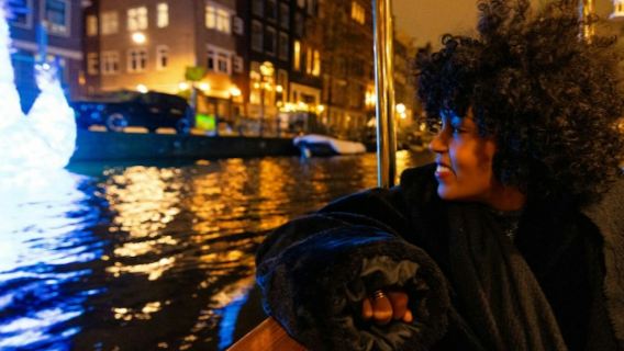 Amsterdam Light Festival: Luxury Boat Cruise + Optional Unlimited Drinks