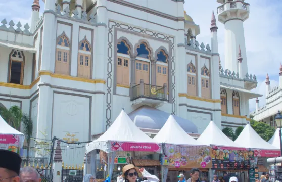 斯洛伐克布拉迪斯拉發旅拍【婚禮攝影 街拍 跟拍 航拍 攝影錄影 多語言翻譯/底片全送】