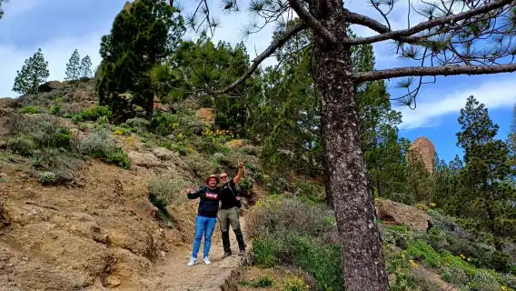 Maspalomas: Roque Nublo - hiking on volcanoes by Sky Rebels