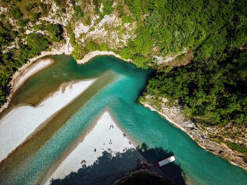 Tagesausflug zum Komani-See und Shala-Fluss