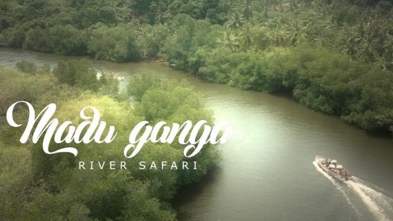 Lawatan Bot Sungai Madu dan Taman Kayu Manis