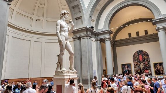 ฟลอเรนซ์: ทัวร์พร้อมไกด์นำชมอนุสาวรีย์ดาวิดและมหาวิหารดูโอโม (พร้อมตั๋วเข้าชม)