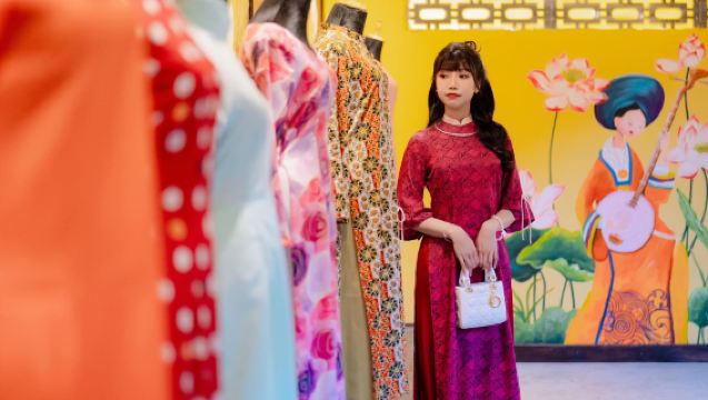 Nha Trang: Esperienza di Prova dell'Ao Dai con Guida Locale - Un'esperienza imperdibile in Vietnam