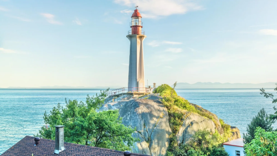 [Chinese private charter] Lighthouse Park | West Vancouver (primeval forest) + Science World - tickets not included