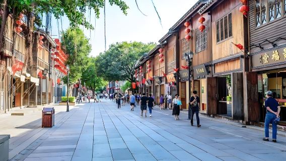 Fuzhou Üç Sıra Yedi Sokak + Shangxia Hang + Yantai Dağı + Çin Gemi İdaresi Müzesi Günübirlik Turu Özel Araç Kiralama