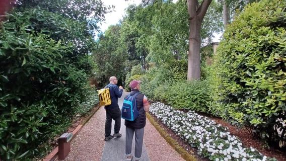 Venice: Secret City Gardens Walking Tour