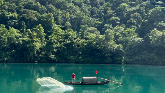 Hiburan tulen|Pakej berkumpulan 2-6 orang|Chenzhou Kawasan Pelancongan Tasik Dongjiang + Gunung Feitian|Rakit buluh Kampung Air Jiulong