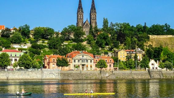 Vyšehradin äänikierros: Prahan legendaarinen linnoitus