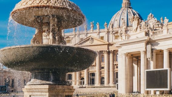 Vatican Museums & St. Peter's Basilica: Fast Track Ticket + Guided Tour