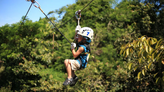 チェンマイ スカイアドベンチャー ジップライン ワンデーツアー【高所の森カフェで記念撮影|ATVでジャングル探検】