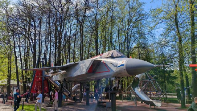 俄羅斯莫斯科軍事博物館一日遊【中文司機/體驗戰鬥民族的激情】