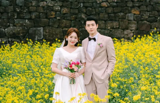 英國劍橋Trip Moments【攝影跟拍街拍抓拍航拍/婚紗寫真/微電影宣傳片/多語種翻譯】