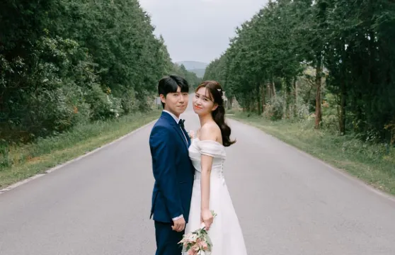 新竹Trip Moments【婚禮跟拍航拍街拍抓拍約拍/婚紗寫真/商業攝影攝像/翻譯】