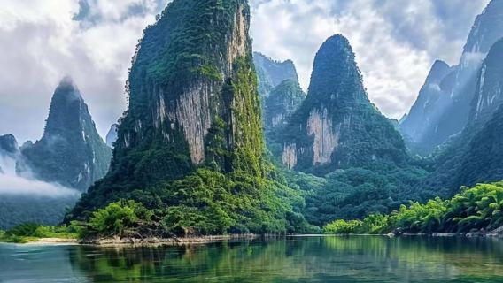 Guilin Li River & Two Rivers and Four Lakes Private Tour