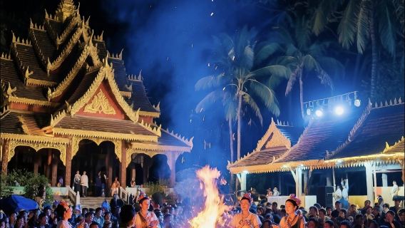 西雙版納曼聽公園篝火晚會表演門票【篝火晚會+傣族風味餐】