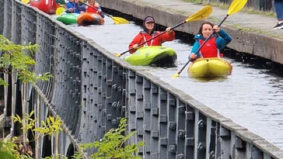 Llangollen: crociera sull'acquedotto in kayak o in canoa