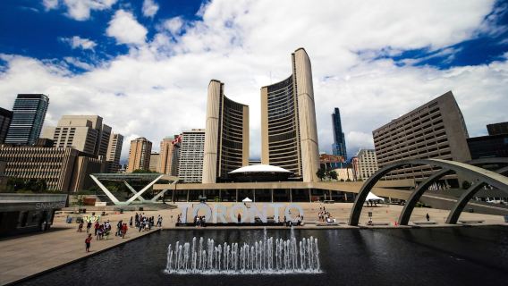 多倫多市區包車遊/多大-卡薩古堡-市政廳-釀酒廠等大片取景地