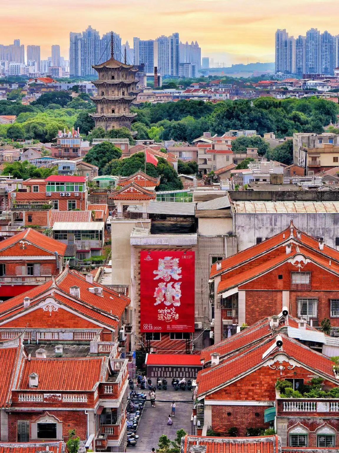 Quanzhou, Fujian - Servizio clienti multilingue disponibile (inglese, giapponese, coreano, francese, russo e altre lingue)|guida|guida locale|Escursioni a piedi|traduzione