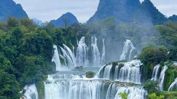 1-day tour to Detian Transnational Waterfall Scenic Spot + Mingshi Rural + Dongnayu Bay in Chongzuo, Guangxi - admission ticket not included