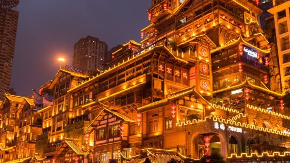 Chengdu Pidu District-Business Translator/ guide/Local Guide-Citywalk |Attractions|English/Russian/French/Minority Languages|Welcome to consult