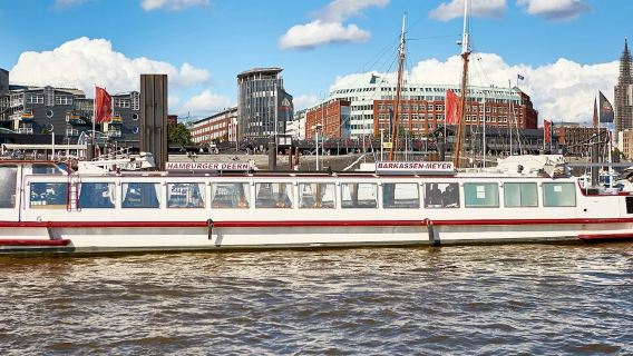 Hamburg: 1-Hour Harbor Cruise + Audio Guide