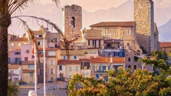 Menton, France: Private 5-Seater Charter 1-Day Tour to Southern France's Hidden Gems (English/Chinese-Speaking Driver)