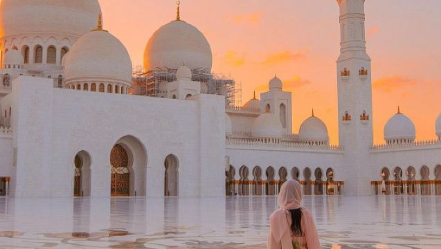 Lawatan Sehari Kumpulan Bahasa Cina ke Istana Presiden Abu Dhabi + Muzium Louvre + Masjid di Dubai|Pilihan termasuk pengangkutan dengan makan