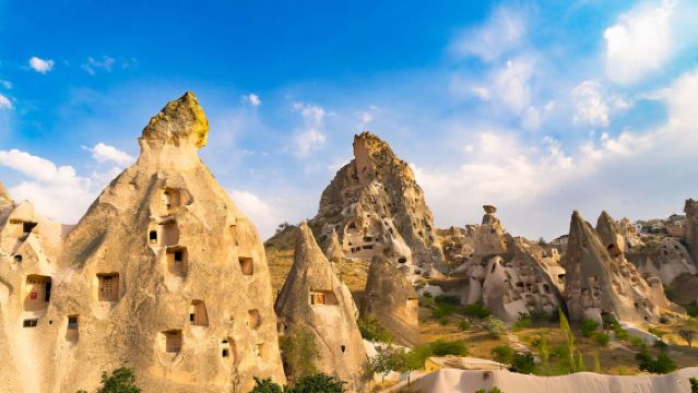 Day Tour [Cappadocia Highlights: Underground City, Castle & Pottery Experience]