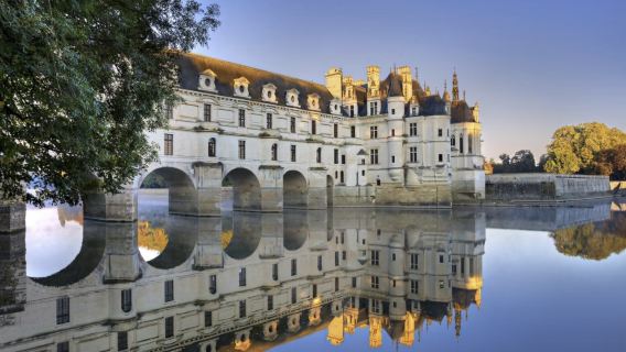 Lawatan Sehari Tiga Istana Klasik | Istana Chambord, Chenonceau & Cheverny di Loire (Tiket Masuk Tidak Termasuk)