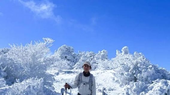 Jeju: HALLASAN National Park Guided Snow Climb (5hr_w/Gear)
