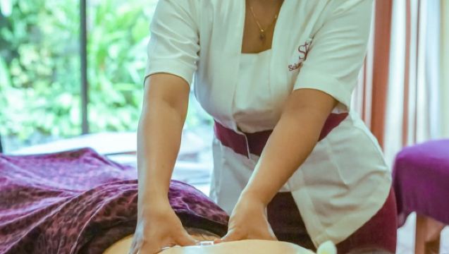 발리 스파 마사지 세카르 스파