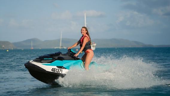 Airlie BeachTours