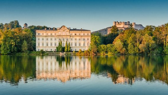 Golden Roof, Swarovski Crystal Worlds, and Innsbruck Old Town 1-day tour