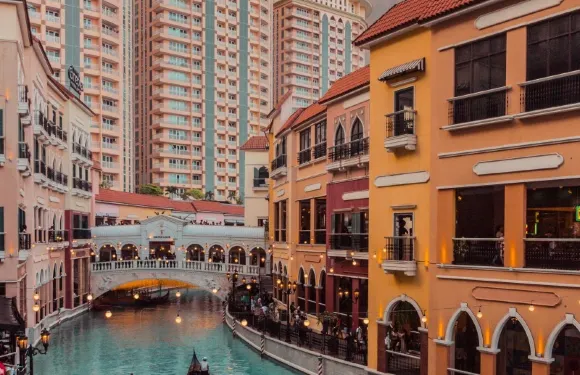 諮詢後下單/菲律賓馬尼拉市中市馬拉卡南宮百勝灘大雅台黎剎公園/機場/點對點用車/旅遊旅行司導/專車服務