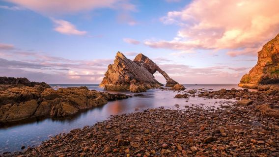 1-day tour of Scotland's northeast coastline and harbor towns | Comfortable minibus | Round-trip from Aberdeen