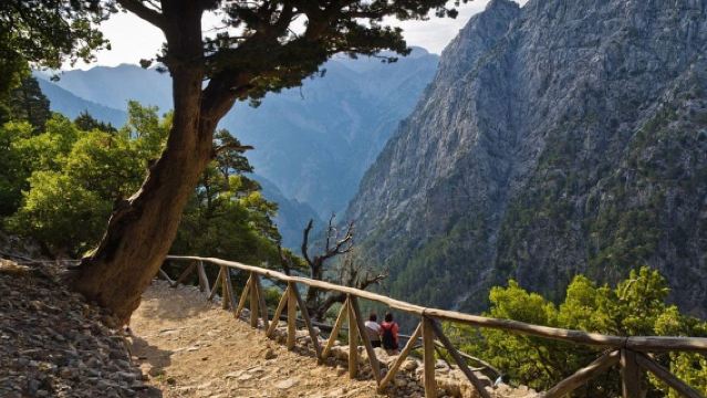 From Chania: Samaria Gorge Hiking Tour Easy Way