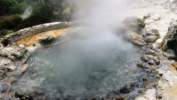 Full-Day Furnas Azores 4x4 Tour from Ponta Delgada