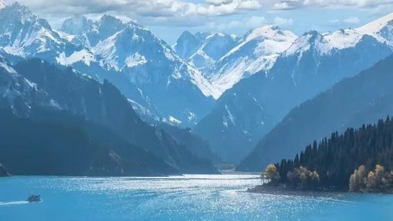 Northern Xinjiang Private Tour from Urumqi (1 to 6 Day Customized Itinerary)