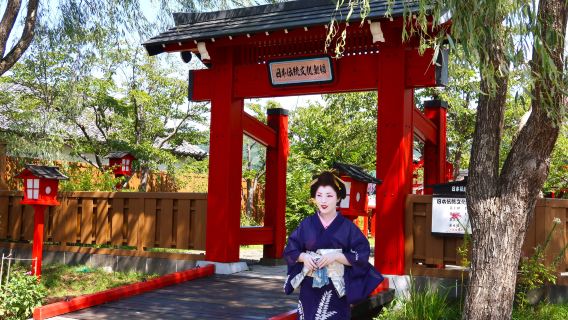 Noboribetsu & Otaru 1-day tour: Date Jidaimura Village or Noboribetsu Jigokudani Valley, departing from Sapporo, Hokkaido